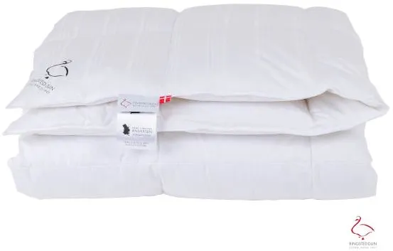 Ringsted-täcke - Flickan med svavelstickorna - varm - 240x220 cm