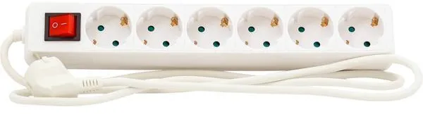 Grenuttag med strömbrytare 6 uttag med jordanslutning 1,5m 3G1